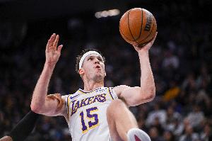 18年来首次！里夫斯背靠背砍92分 湖人队史2007年科比后最高