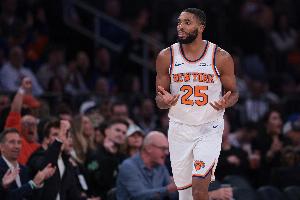 中规中矩！大桥布里奇斯出场39分钟 砍下24分10篮板6助攻