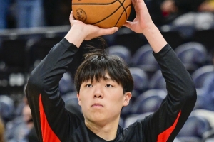 媒体人：下放召回速度挺快 瀚森仍是开拓者着重想要培养的年轻人