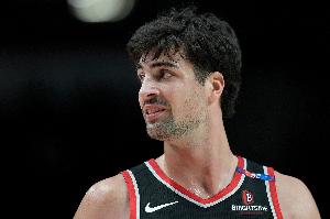 杀伤力十足！阿夫迪亚17中5拿到26分10板9助2断1帽 罚球16中15