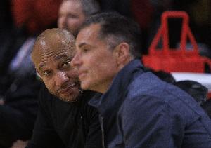 哈姆：感谢湖人两次给我执教机会 我真的很幸运也很荣幸