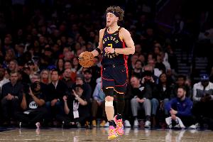 指望不上！波杰姆斯基10投仅3中拿到7分3助 正负值-15