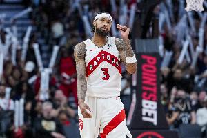 频造杀伤！英格拉姆半场6中2拿到10分5板 罚球6中6