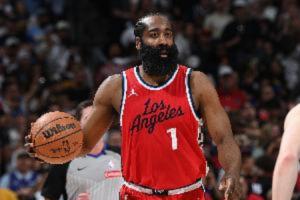 拉了一裤兜！哈登15中4&下半场仅5分 正负值-18全场最低！