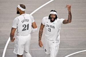 明天独行侠vs雄鹿 浓眉&加福德出战成疑 莱夫利大概率缺阵